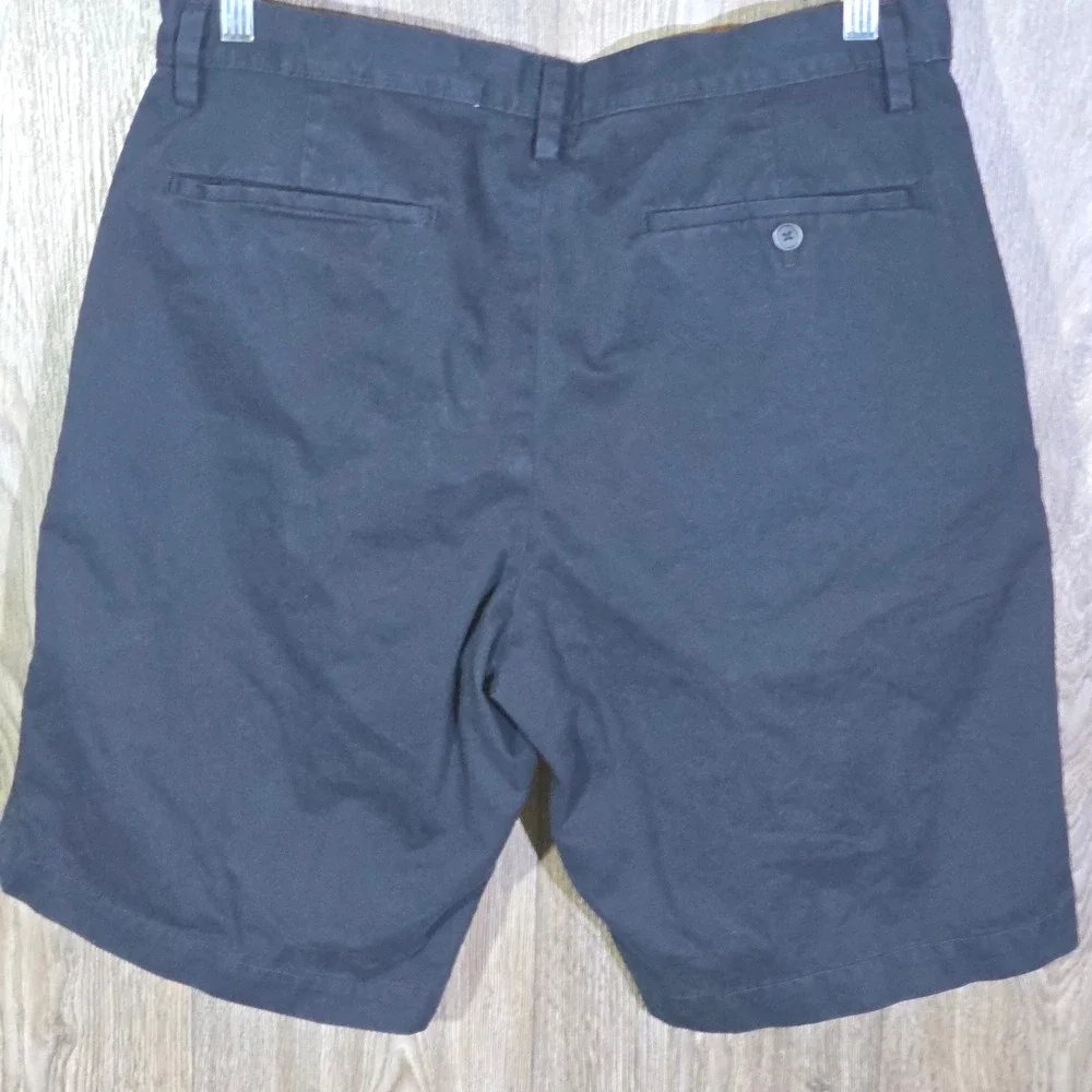 Banana Republic Emerson Short Chino Shorts 33 Navy Blue Mens 9 Inch Inseam